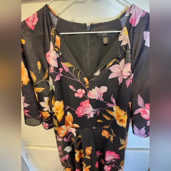 Ted Baker Ossiee Rhubarb Floral Black Flared Sleeves Midi Dress Womens Size 4 - Picture 3 of 5
